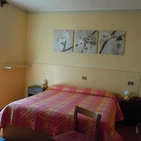 Bagner 3* シルミオーネ